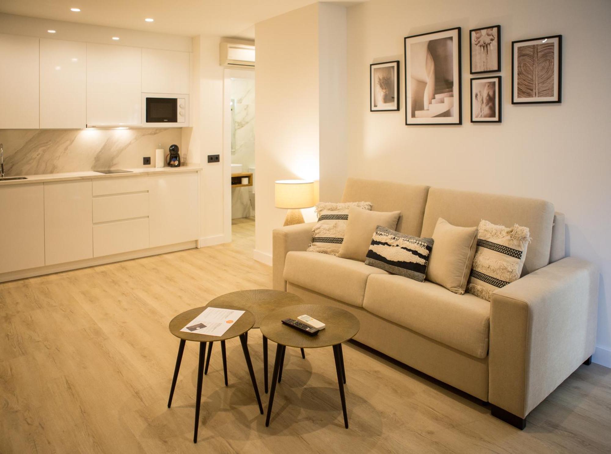 Apartamentos Malaga Premium - Calle San Telmo Εξωτερικό φωτογραφία